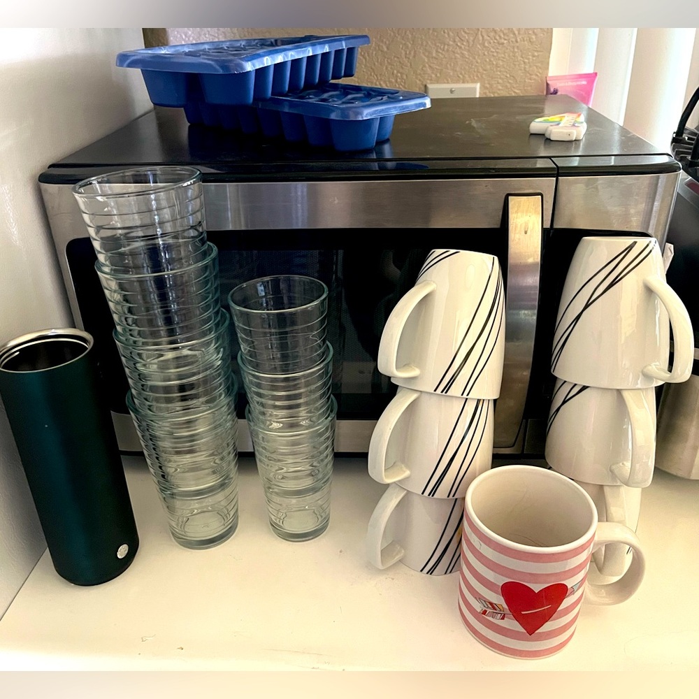 Drink ware set
